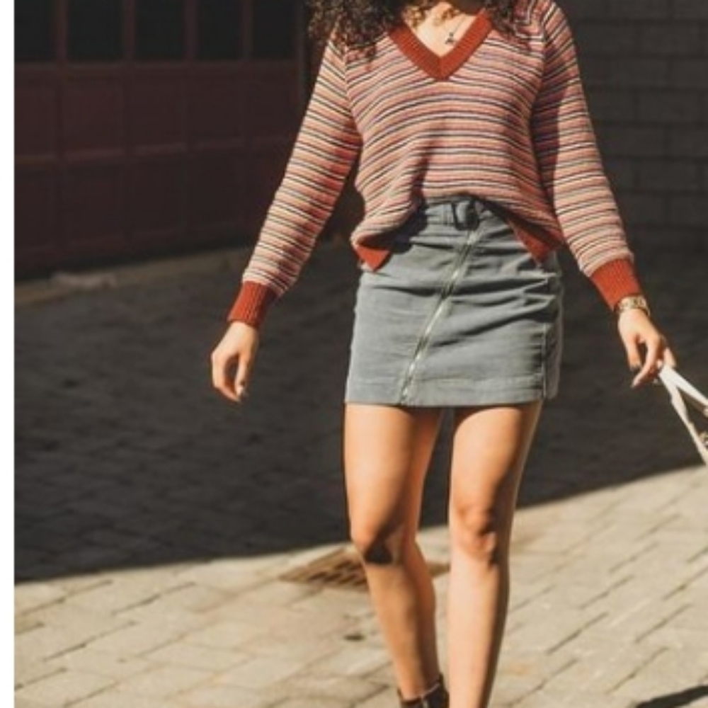 Madewell v neck sweater sz L